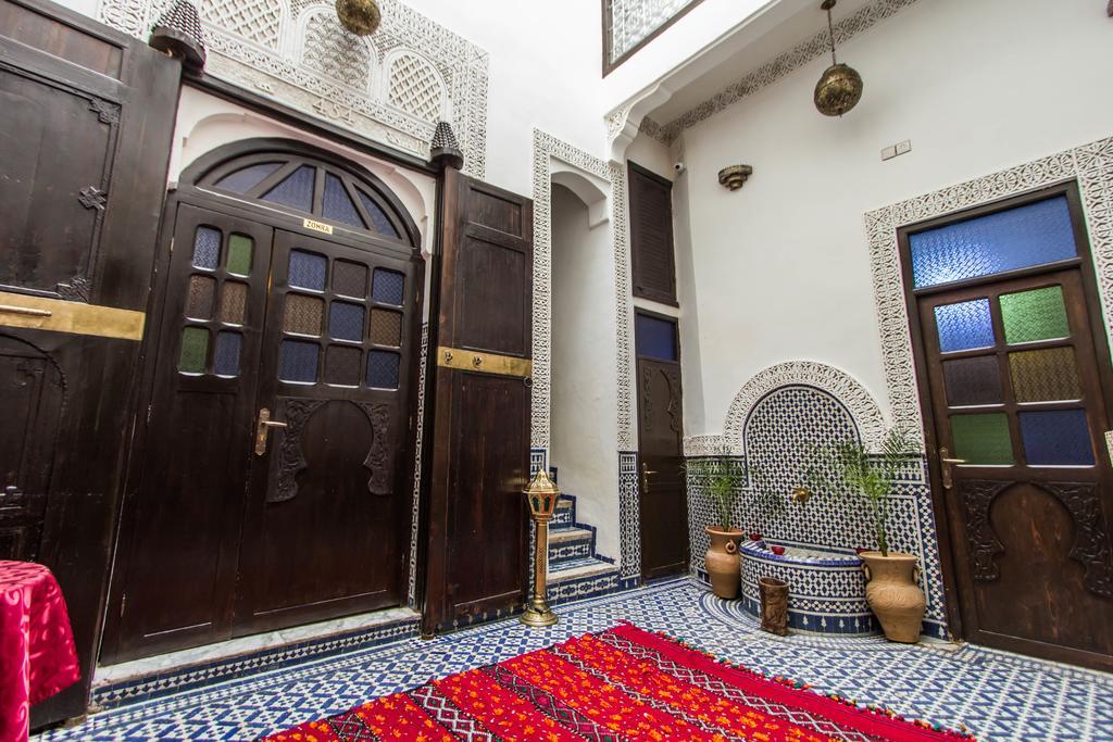 Riad Taha Fez Buitenkant foto