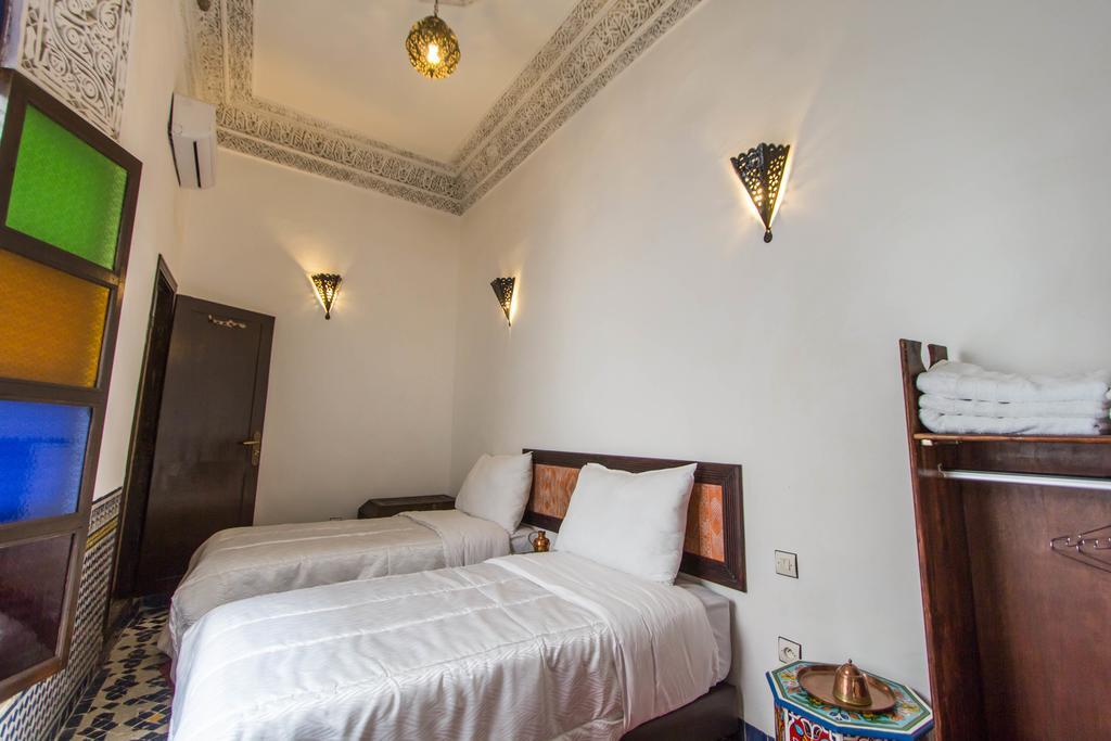 Riad Taha Fez Buitenkant foto
