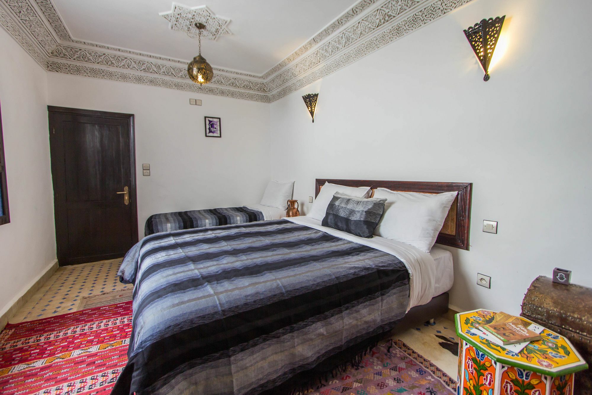Riad Taha Fez Buitenkant foto