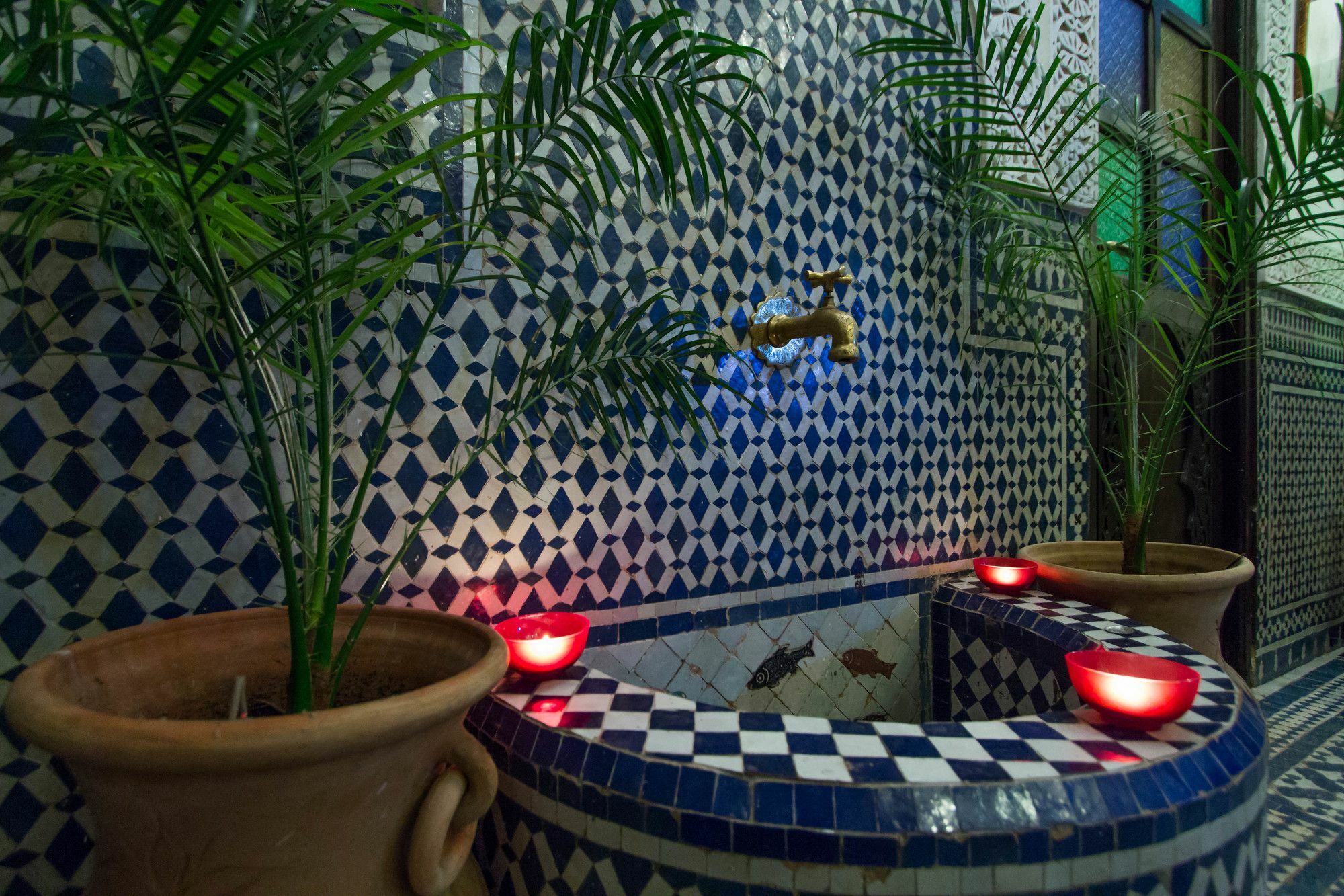 Riad Taha Fez Buitenkant foto