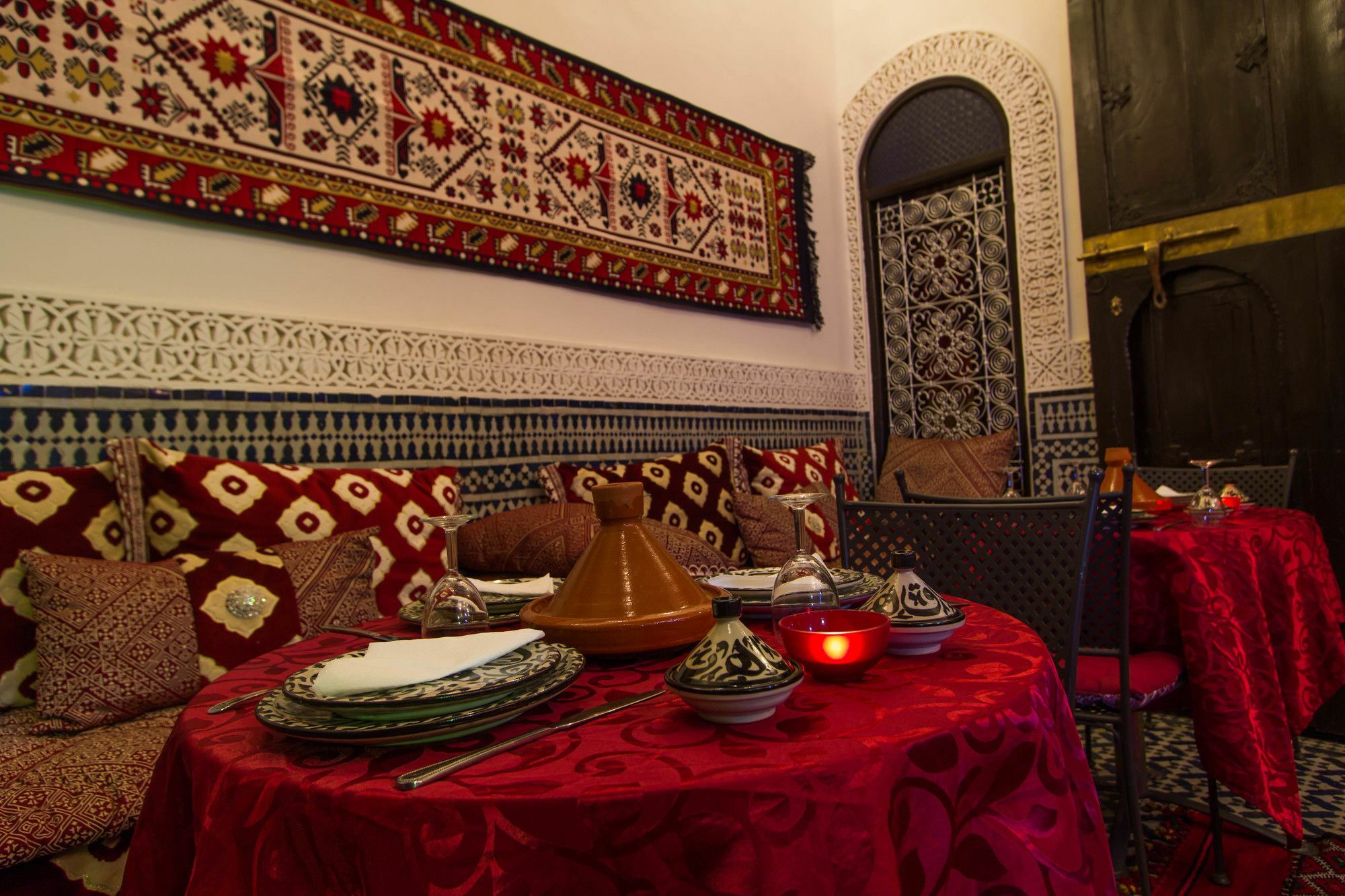 Riad Taha Fez Buitenkant foto