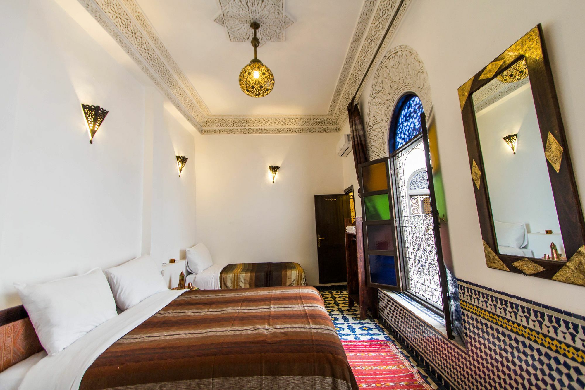 Riad Taha Fez Buitenkant foto